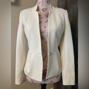 3/ $20 H&M white blazer size 2